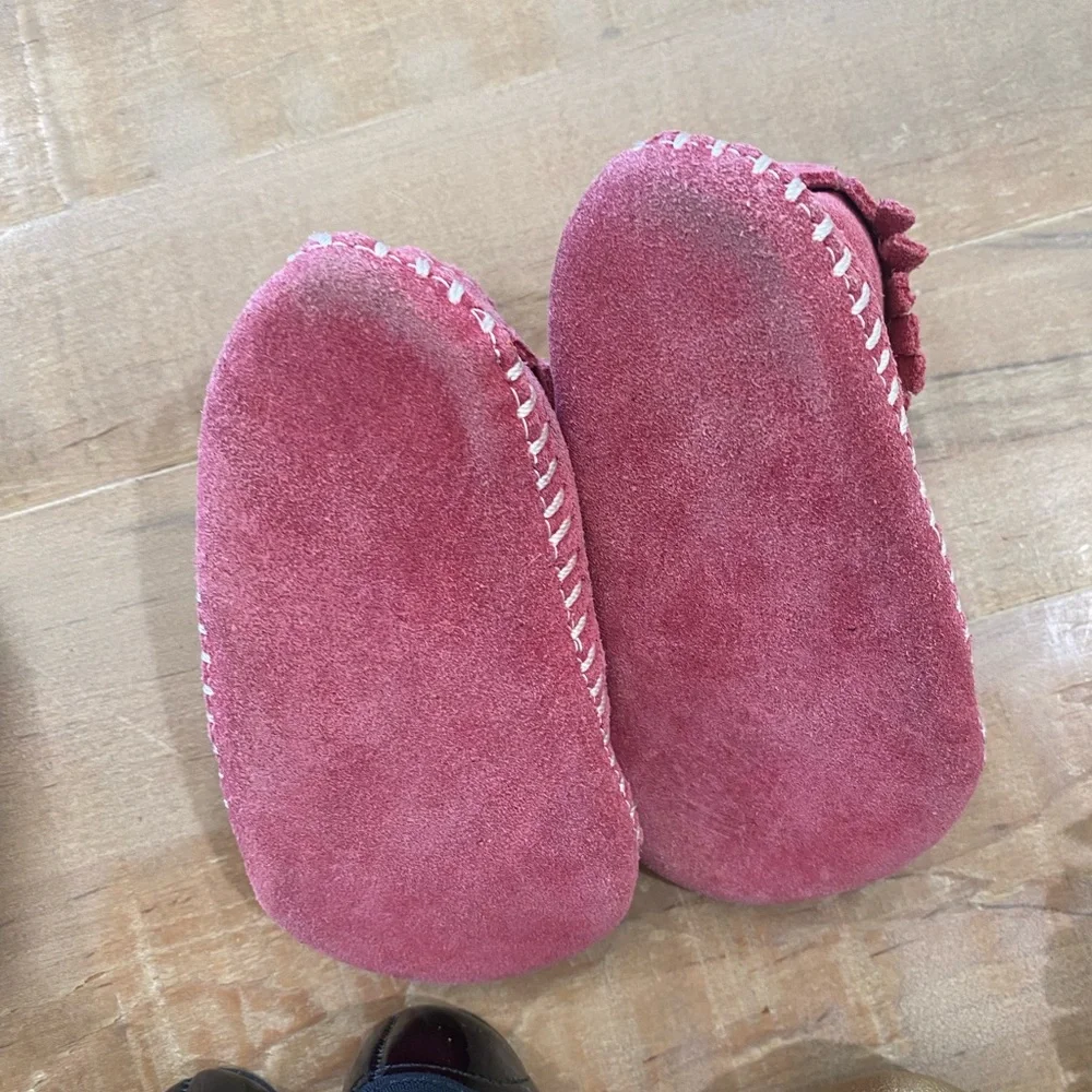 7 baby girl toddler moccasin shoes sandals slide on Stride Rite Baby Gap Romirus